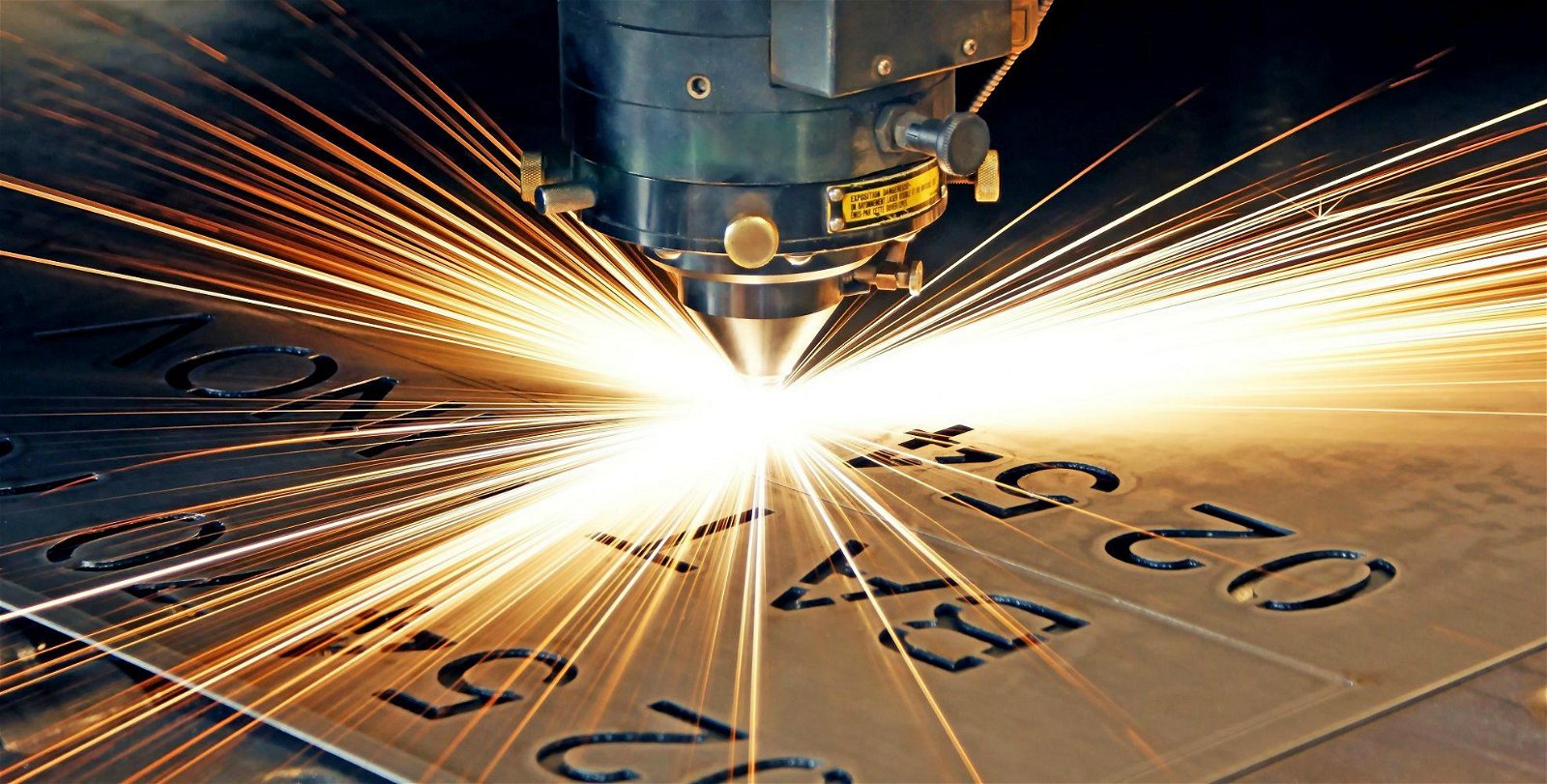 laser cutting machines in UAE